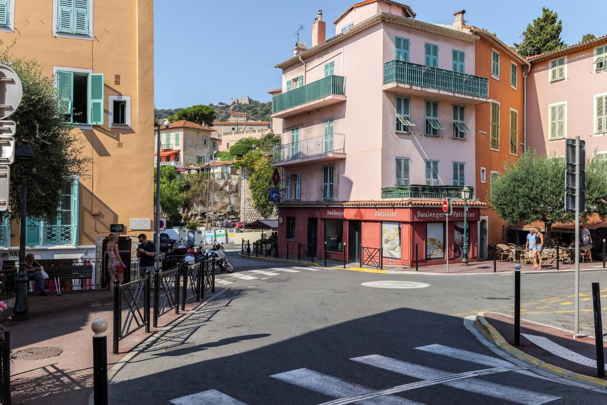 Cocon Dans La Vieille Ville ヴィルフランシュ・シュル・メール エクステリア 写真